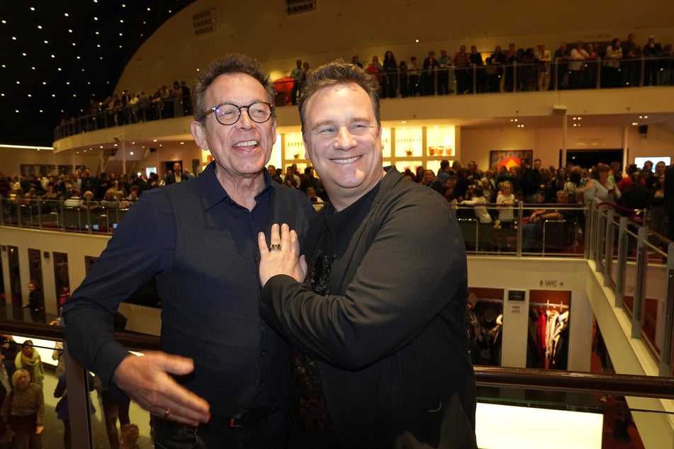 Frank Mutters (71, l.) und Guido Maria Kretschmer (60, r.) haben sich gegenseitig den Erfolg gegönnt. (Archivbild)