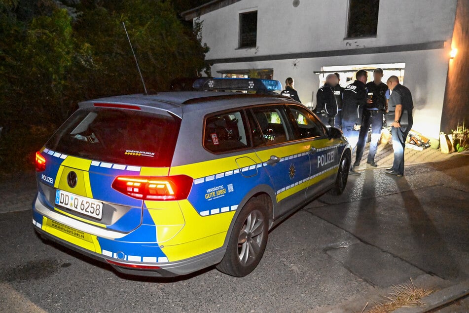 Zahlreiche Beamten waren vor Ort im Einsatz.