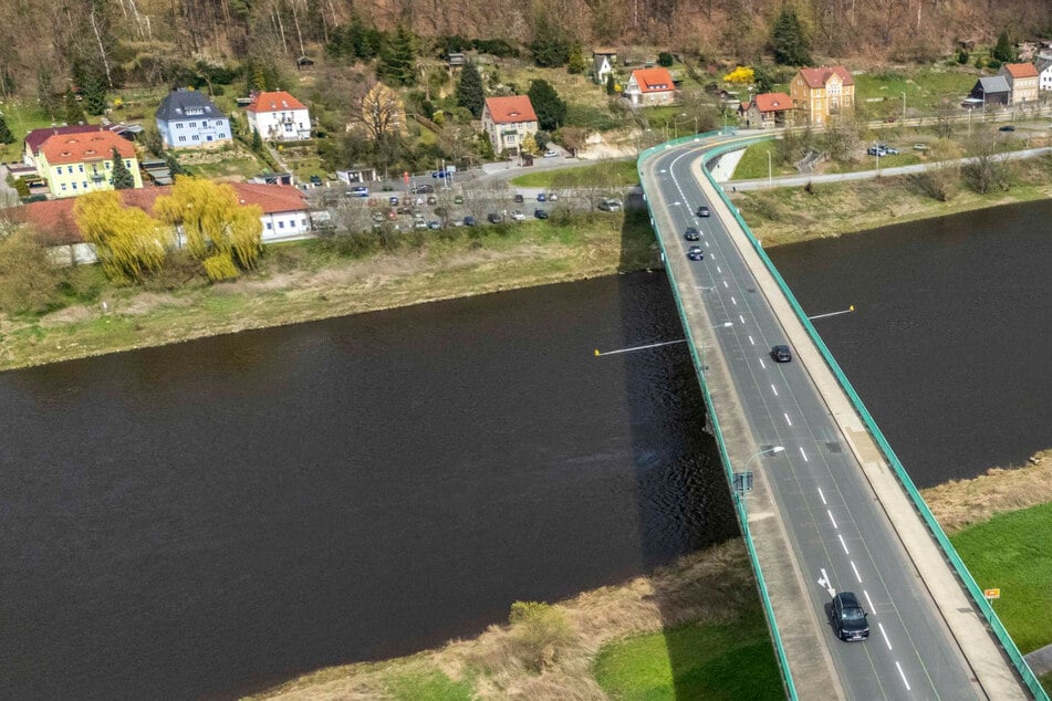 Ist die Elbbrücke in Bad Schandau stabiler als gedacht?