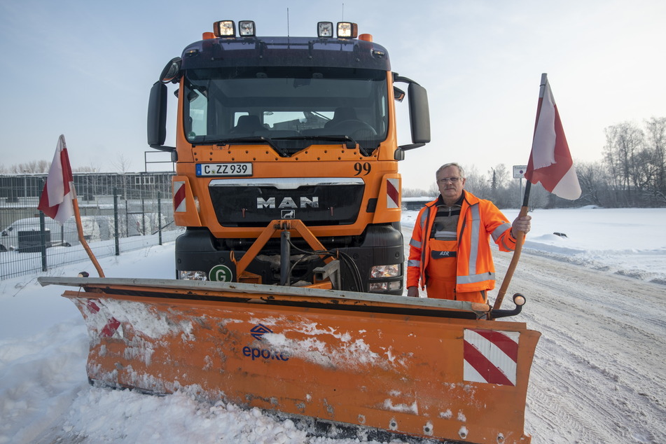 Die Winterdienstler des ASR hatten in dieser Saison alle Hände voll zu tun. Thomas Theiler (63) war am kältesten Tag mit bis zu -18 Grad mit dem Räumfahrzeug im Einsatz.