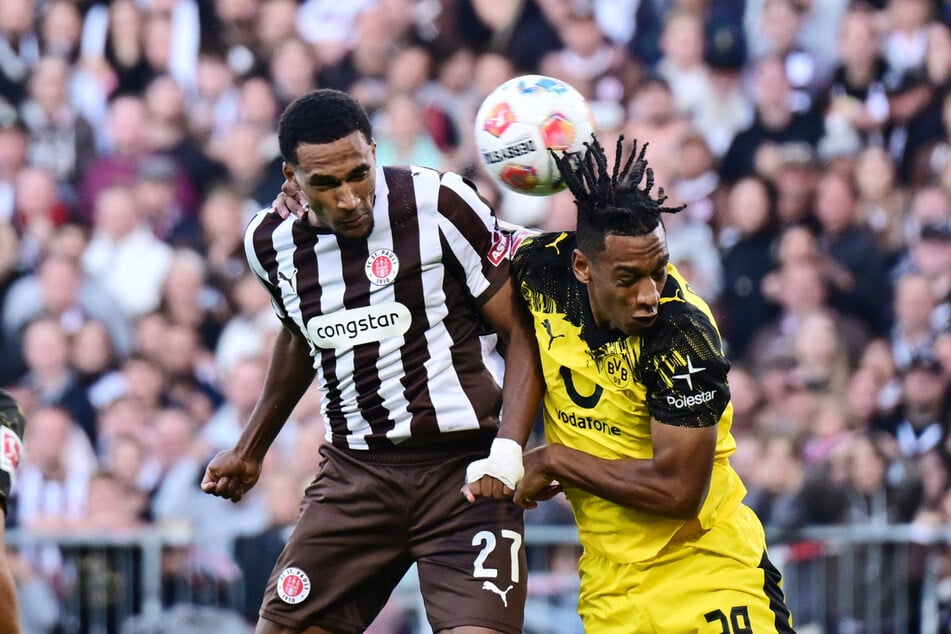 Gegen Dortmund erzielte der Angreifer seinen ersten Bundesliga-Treffer. Bei 100 Prozent sieht er sich aber noch nicht.