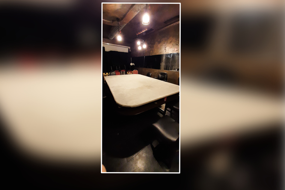 Der "Zocker-Tisch" in einer Bar, die als Shisha-Bar lediglich getarnt war.
