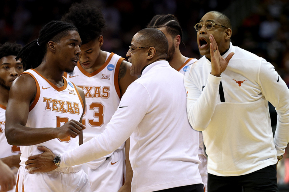Texas men's basketball interim head coach Rodney Terry (r) led the Longhorns to the Elite 8 for the first time since 2008.