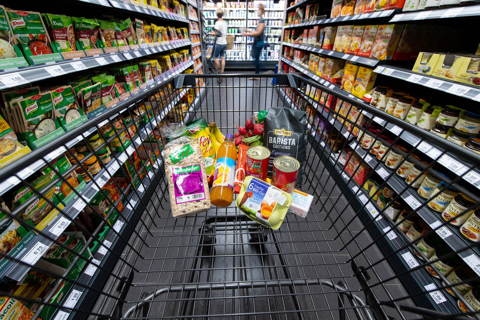 Nicht nur die Preise zwischen den Supermärkten variieren, auch die Preise einer Supermarktkette können sich je nach Standort unterscheiden. (Symbolbild)