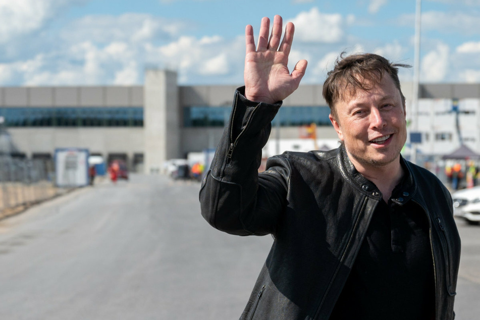 Elon Musk: Elon Musk wird 50 Jahre alt! Das brisante Leben des Milliardärs