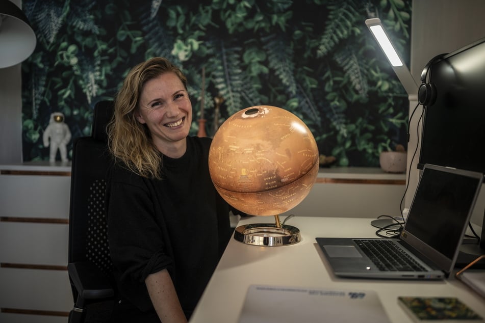 Die gebürtige Plauenerin Anika Mehlis (44) zog der Liebe wegen wieder ins Vogtland.