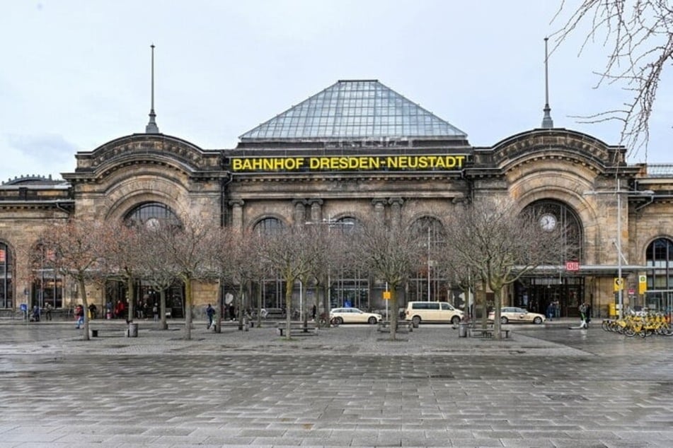 Die Bundespolizei schnappte den 37-Jährigen am Bahnhof Dresden-Neustadt. (Symbolbild)