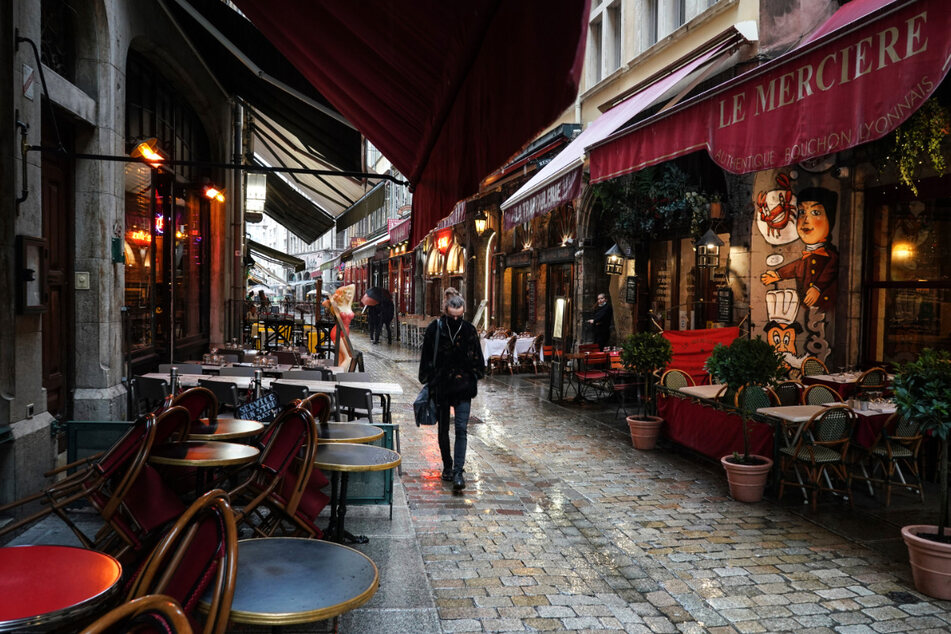 Die "maximale Alarmstufe" gilt nun unter anderem auch in Lyon.