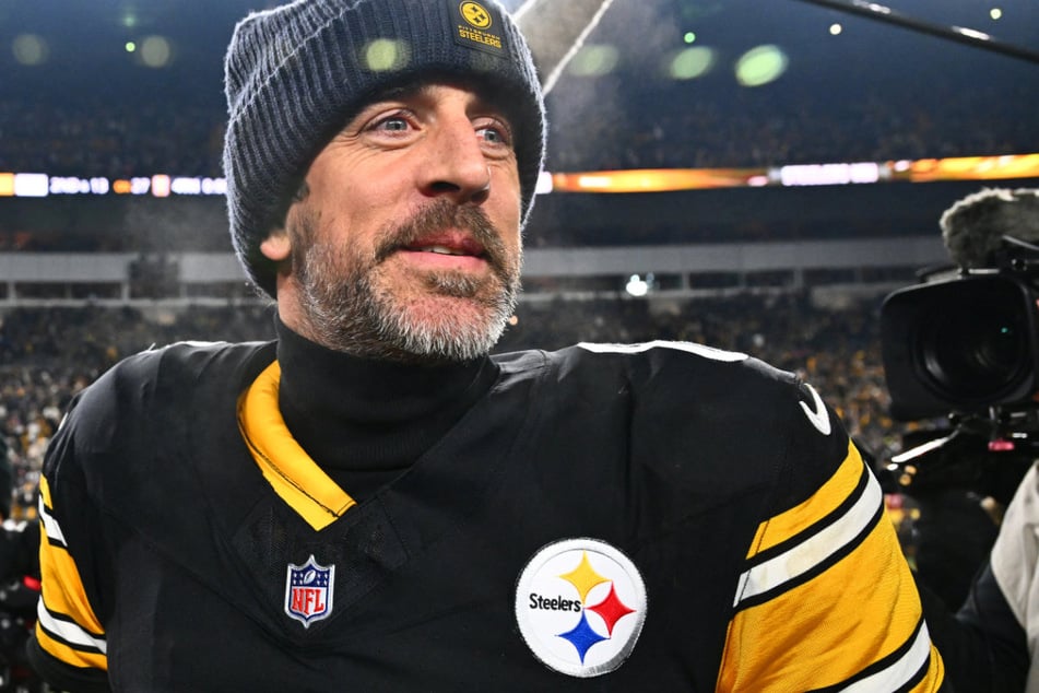 Opa will's wissen: Mit 42 Jahren ist Aaron Rodgers von den Pittsburgh Steelers der älteste Spieler im aktuellen Super-Bowl-Rennen.