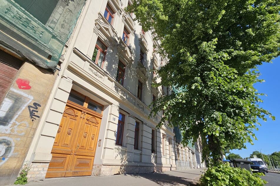 In diesem Mehrfamilienhaus in Halle starb im Mai ein Kleinkind.