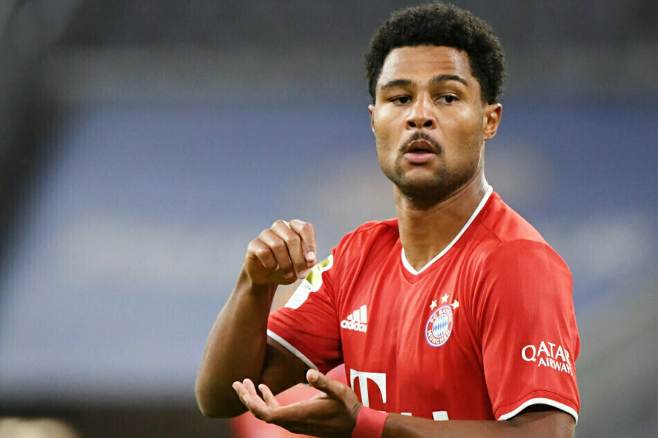 Serge Gnabry (26) wurde nach seinen Rückenschmerzen von einem grippalen Infekt ausgebremst.