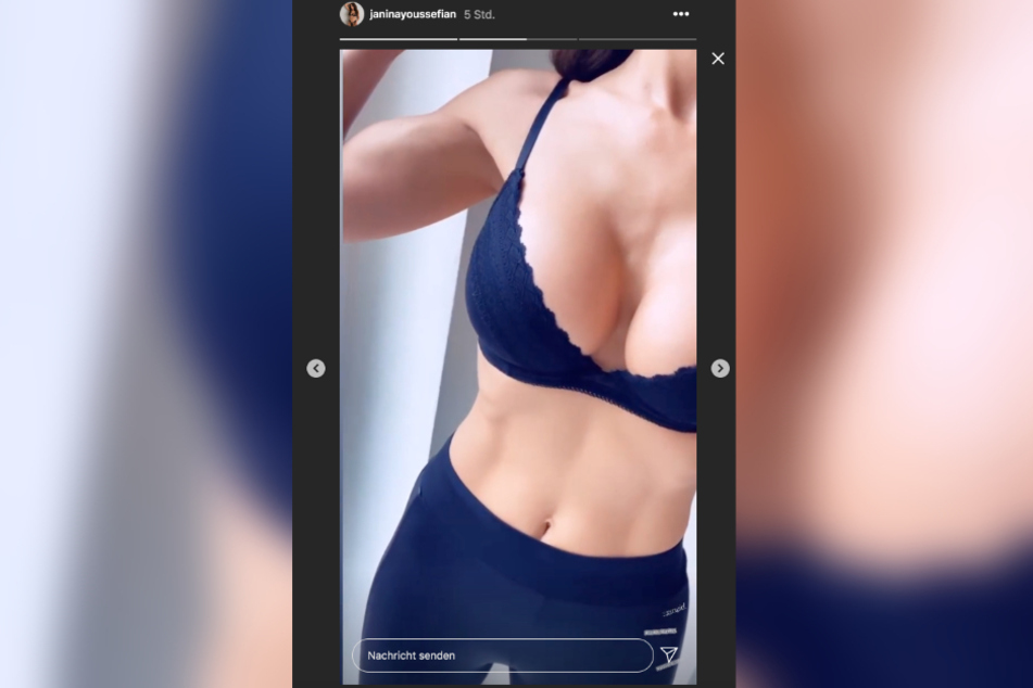 Regelmäßig zeigt sich Janina Youssefian (37) in ihrer Instagram-Story in knappen Outfits.