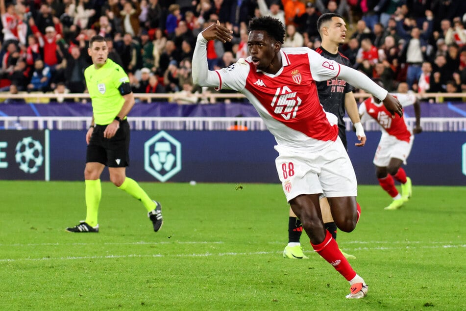Unter Hütter wurde Magassa bei Monaco zum Stammspieler. Dann wechselte er für 17 Millionen Euro zu West Ham United.