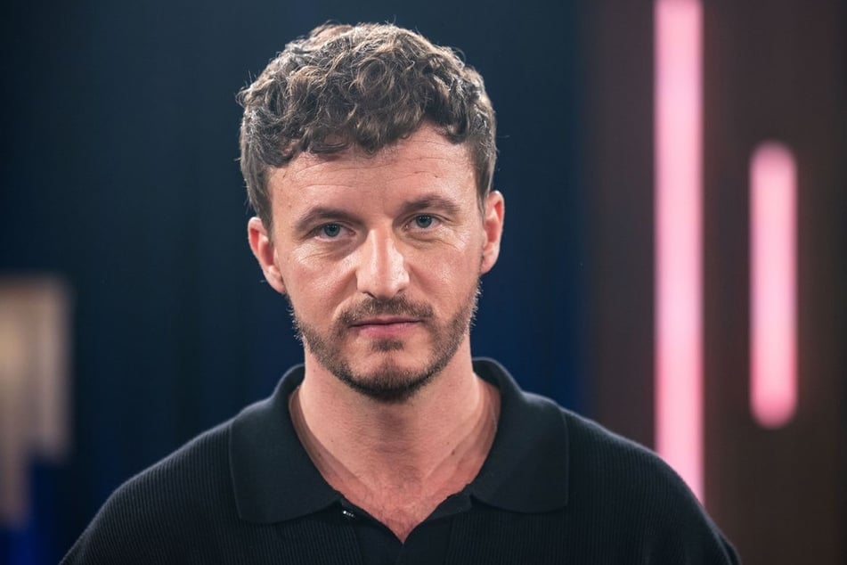 Tommi Schmitt (37) feiert mit seinem Podcast-Partner Felix Lobrecht (37) eine Milliarde Streams auf Spotify. (Archivfoto)