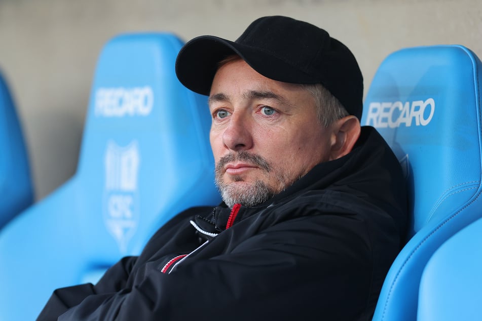 Halles Sportdirektor Daniel Meyer (46) kann im Augenblick nicht zufrieden sein.