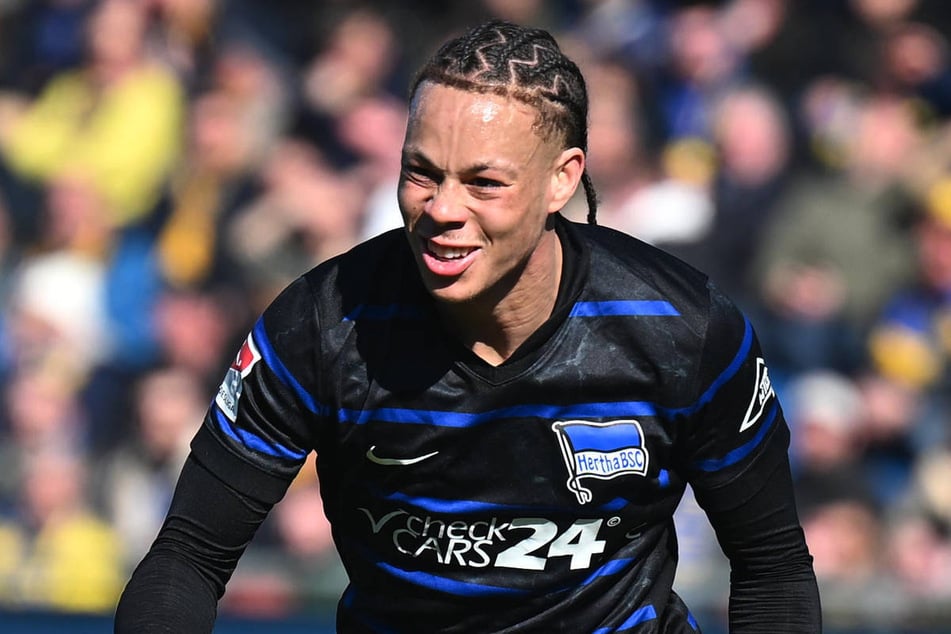 Bis zum Sommer 2025 hat Derry Scherhant für Hertha BSC gekickt.