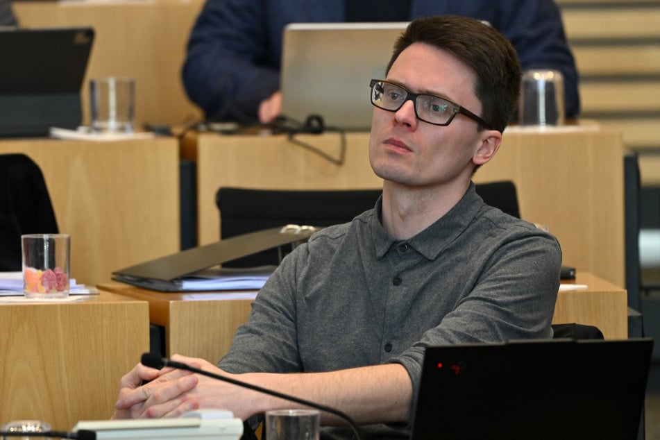 Linke-Fraktionschef Christian Schaft (34) schließt ein Nein zum Doppelhaushalt nicht aus.