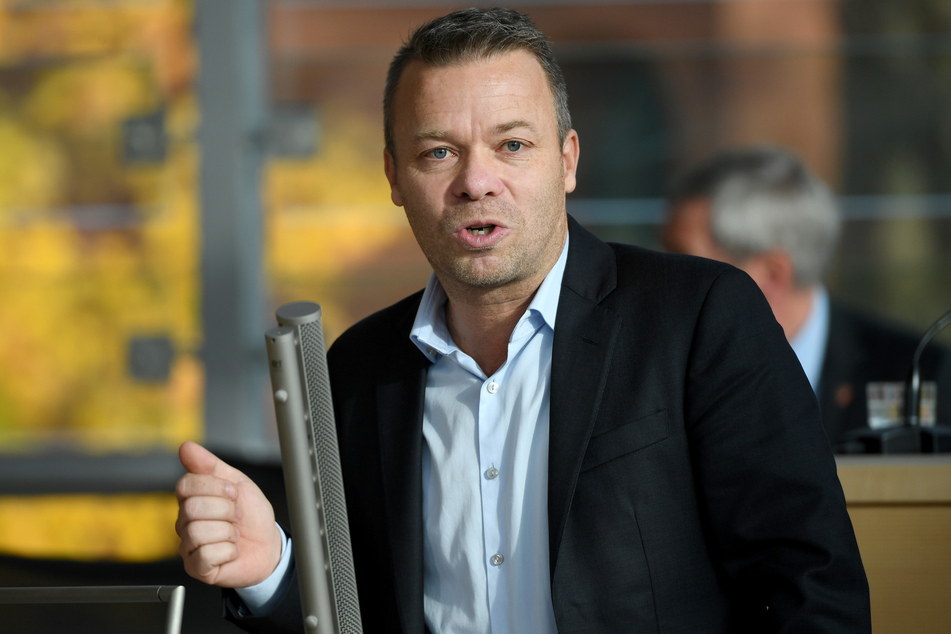 Frank Brodehl, Abgeordneter der AFD, spricht bei einer Sitzung des schleswig-holsteinischen Landtags.