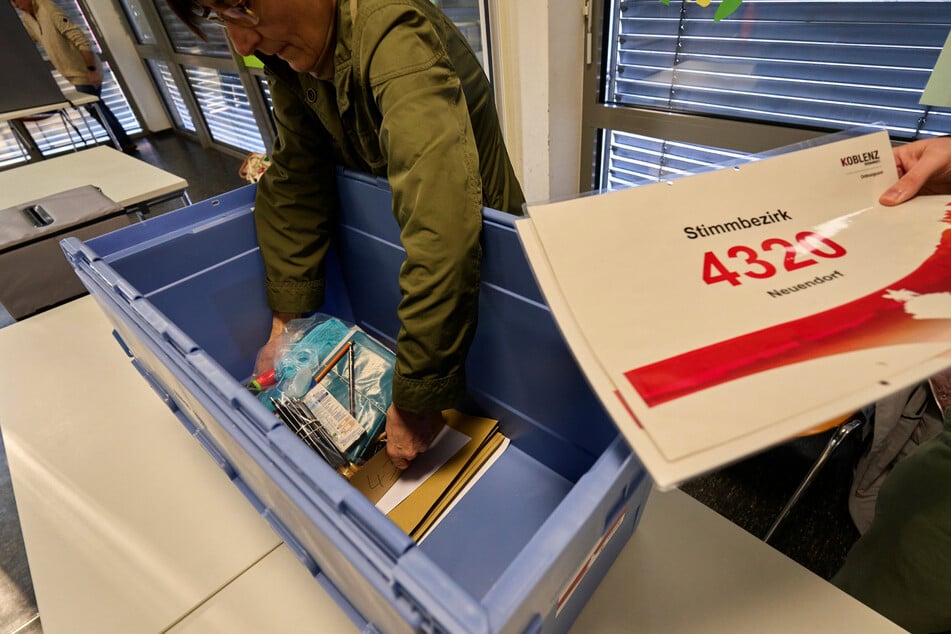 Letzte Vorbereitungen: Um 8 Uhr öffneten die Wahllokale in Rheinland-Pfalz.