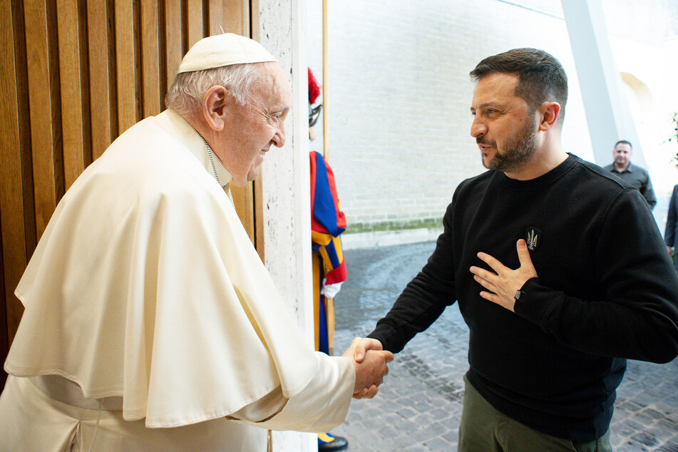Am Samstag traf Selenskyj auf den Papst.