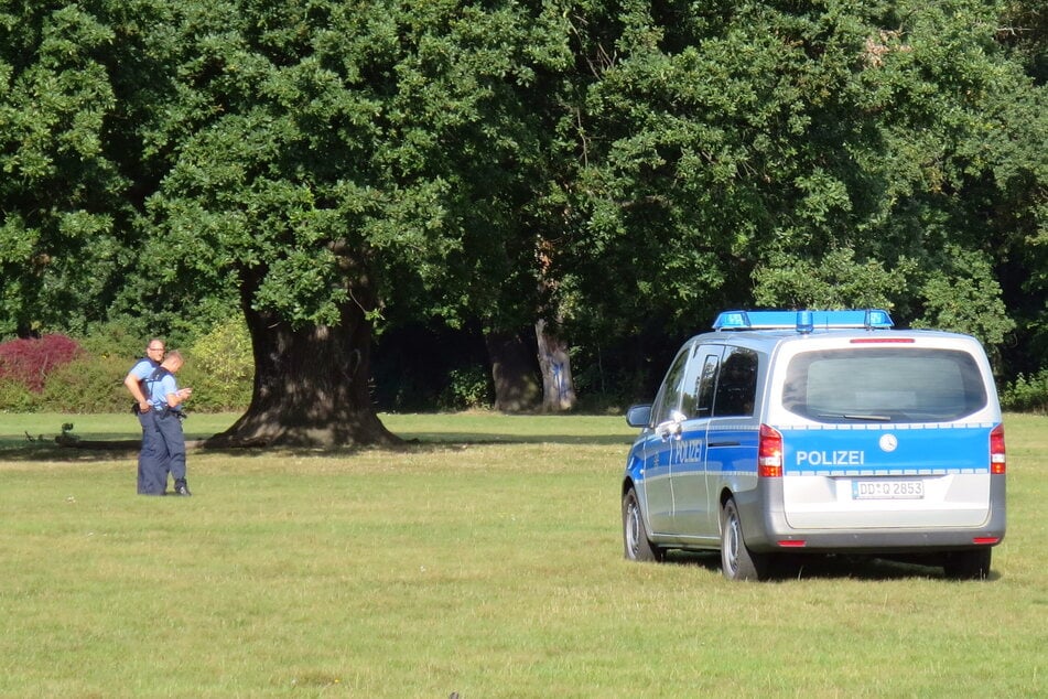 Nach der brutalen Tat patrouillierten Polizisten wochenlang durchs Rosental. Frauen wurden damals aufgefordert, hier nicht allein zu joggen.
