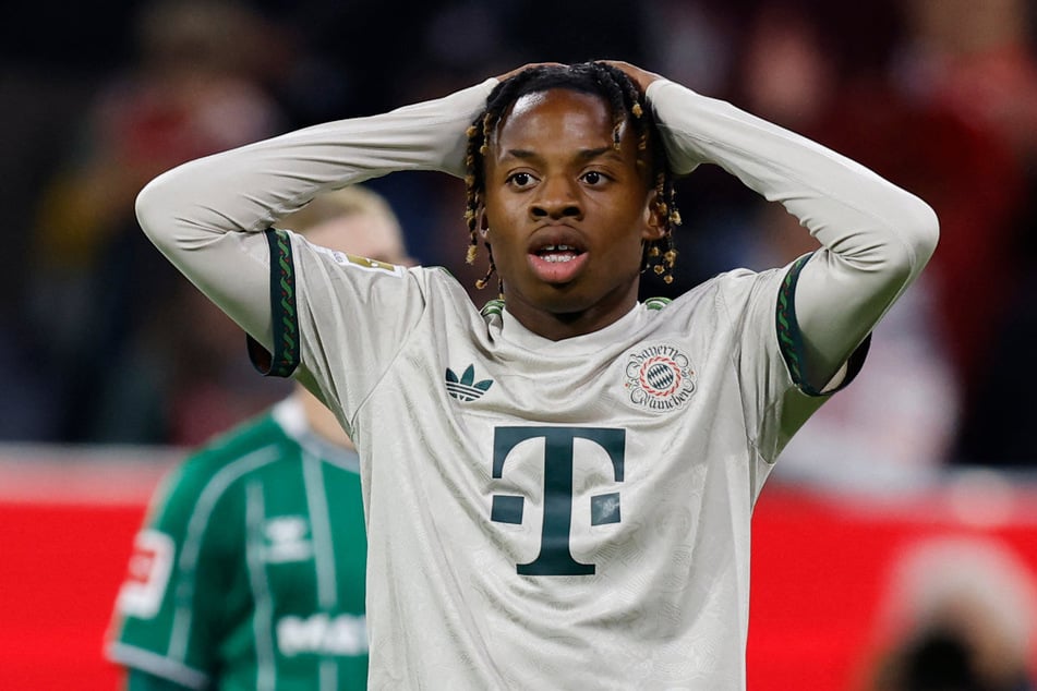Brügge sehen ... und punkten: Wisdom Mike (17) verlässt die Bayern. Das Teenie-Offensivtalent wechselt nach Belgien.