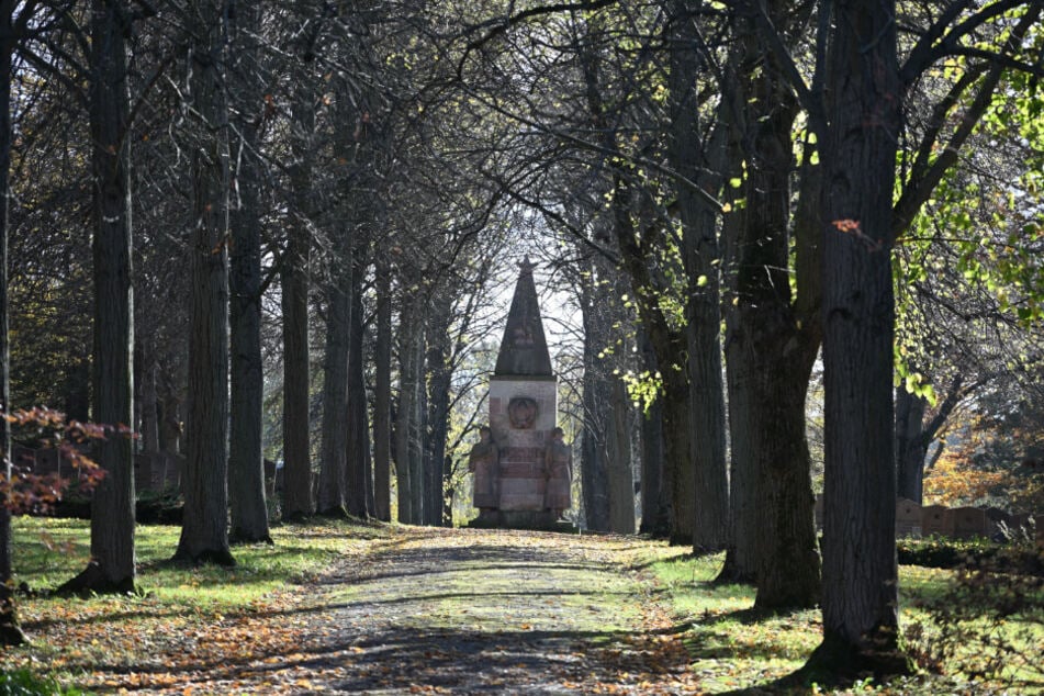 Der Ehrenfriedhof für sowjetische Kriegsopfer am Richterweg.