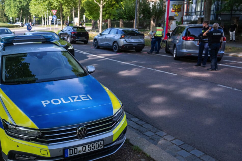 Drei Fahrzeuge waren involviert.