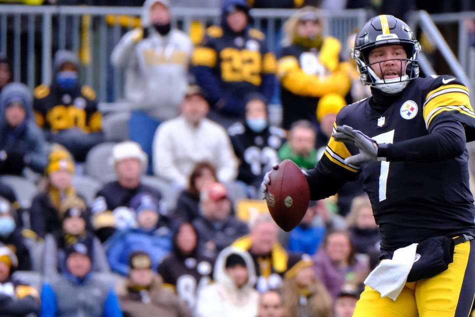 NFL: Steelers stand tall to slip away with a big win over the Titans