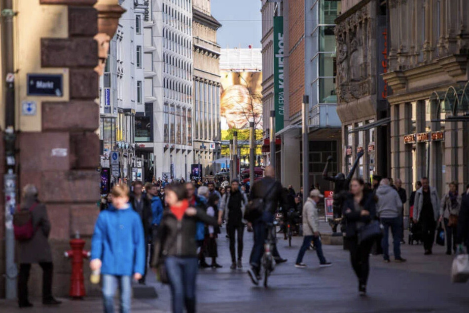 Die Innenstädte in Sachsen entwickeln sich weiter - Einkaufsstraßen sind beispielsweise wieder im Trend.