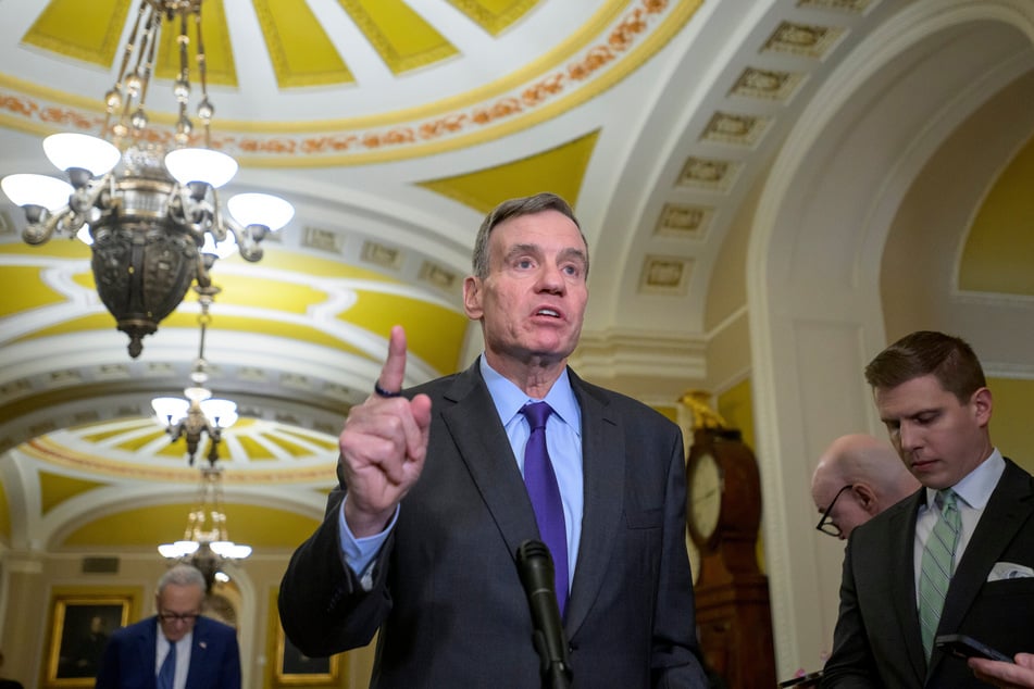 Demokrat Mark Warner (71) übt scharfe Kritik an Trump.