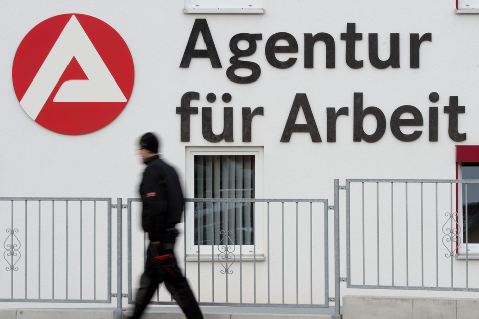 Zahl der Arbeitslosen in Bayern gesunken: Herbst-Belebung auch im Freistaat
