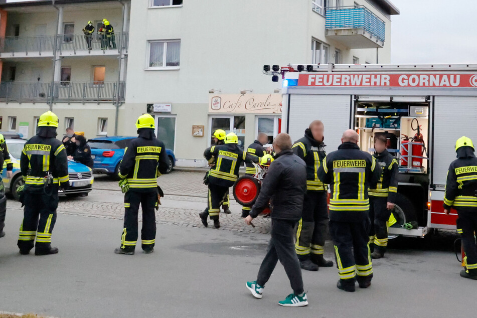 Am Mittwochnachmittag kam es zu in Gornau zu einem Küchenbrand. Die Feuerwehr bekam das Feuer schnell in den Griff.