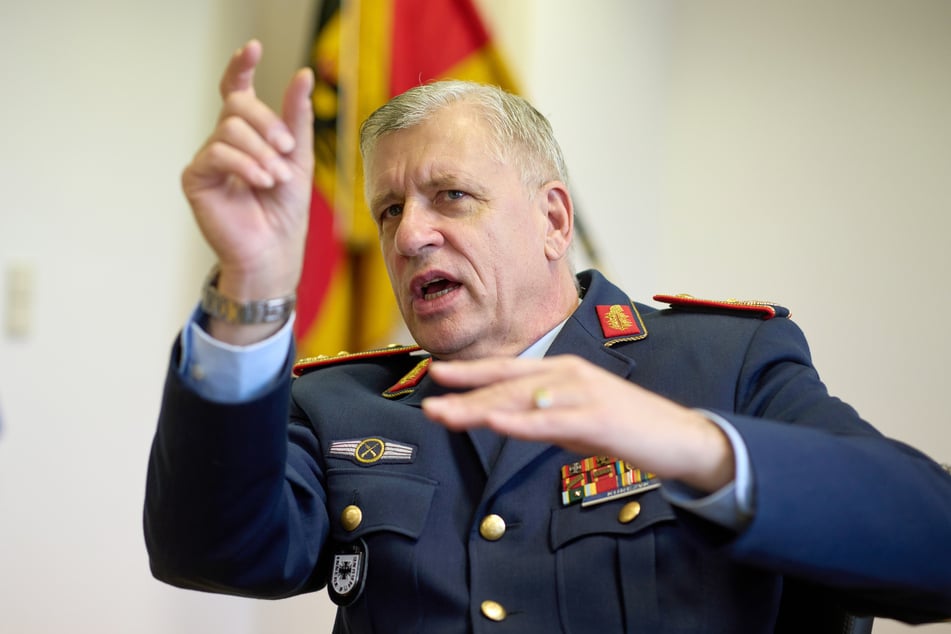 Ex-Bundeswehr-Generalmajor Markus Kurczyk (62).