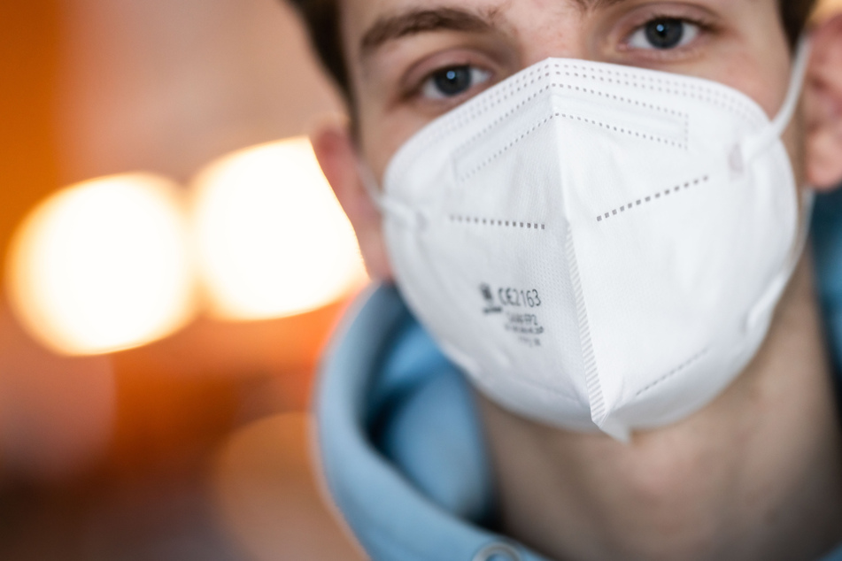 In Staßfurt in Sachsen-Anhalt sollen künftig FFP2-Masken produziert werden. (Symbolbild)