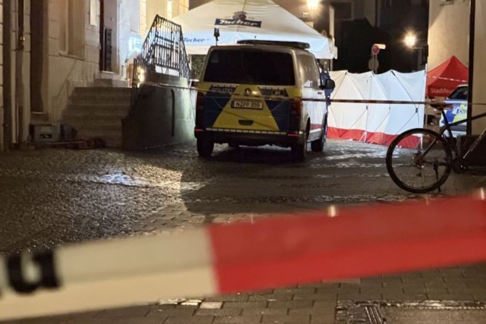 Der Angreifer befand sich in einem Haus in der Platenstraße.