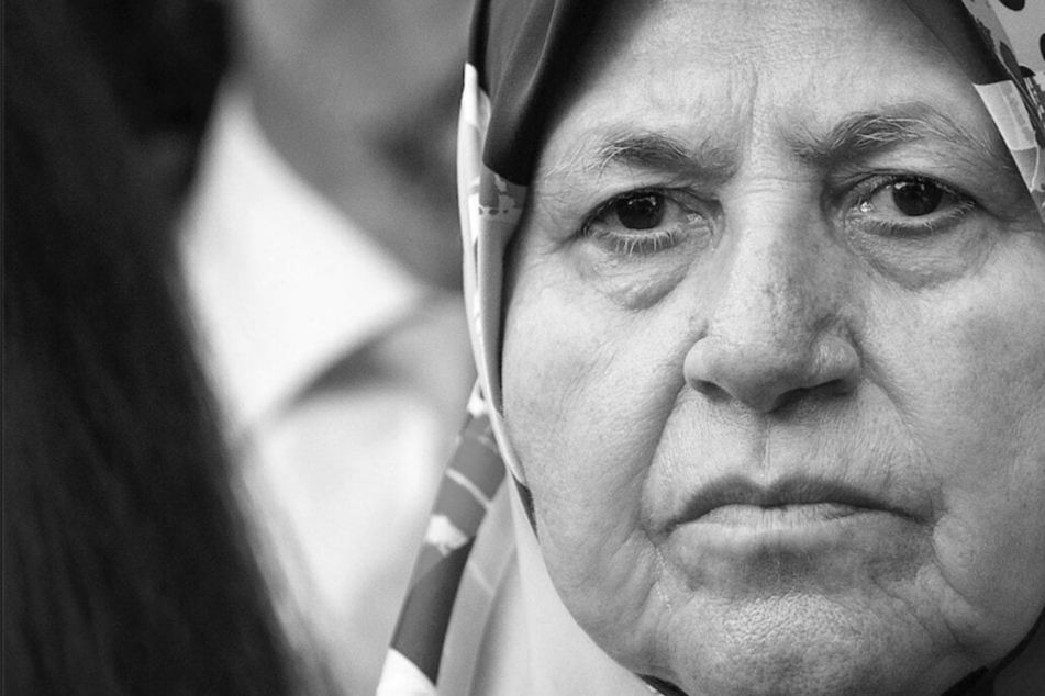 Mevlüde Genç gestorben: Rechtsextreme töteten ihre Familie, sie rief nach Versöhnung!
