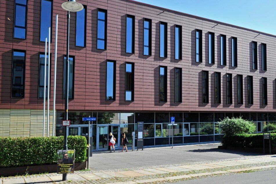 Das Amtsgericht befindet sich auf dem Chemnitzer Kaßberg.