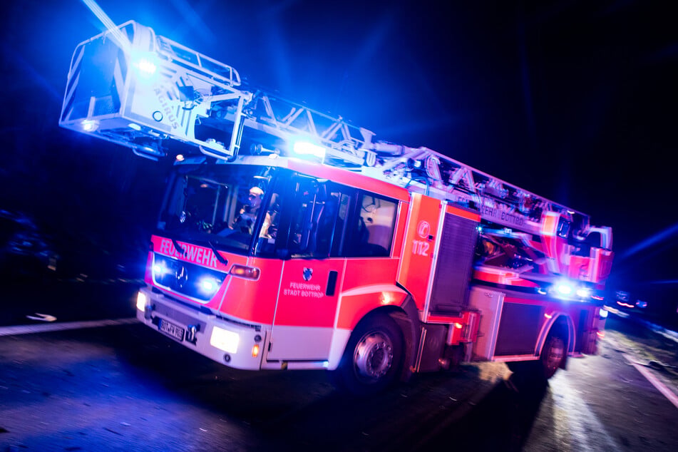 Berlin: Küchenbrand in Lichtenberg: 15 Menschen retten sich aus Wohnhaus