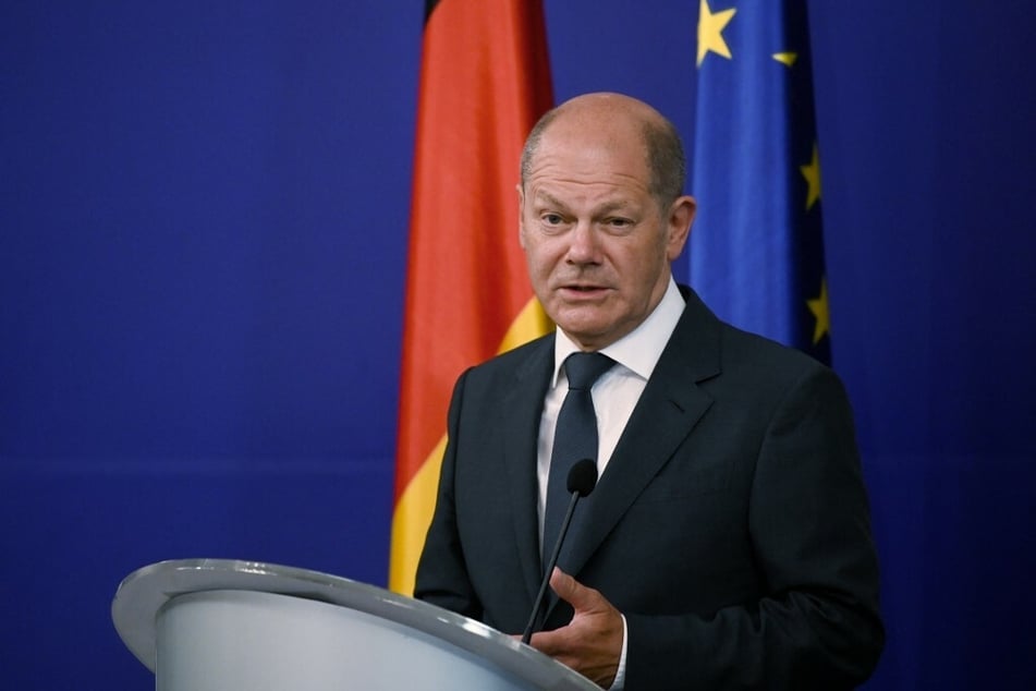 Olaf Scholz (63, SPD) wies die Vorwürfe im Bezug auf Waffenlieferungen an die Ukraine zurück.