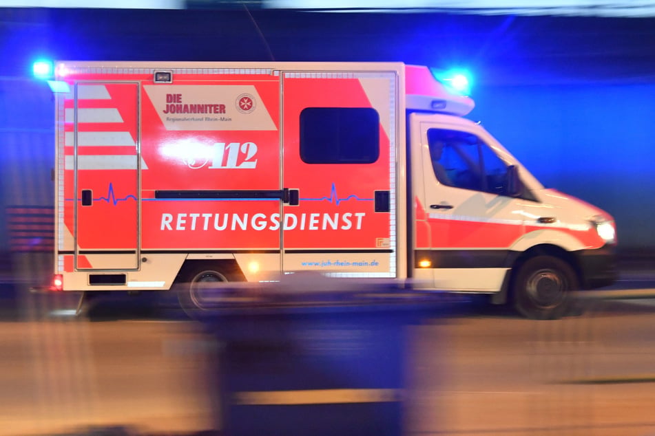 Im Neu-Isenburger Stadtteil Gravenbruch kam es am Montagabend zu einem schweren Unfall. (Symbolfoto)