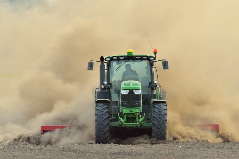 John Deere brennt komplett aus: Schaden über 100.000 Euro