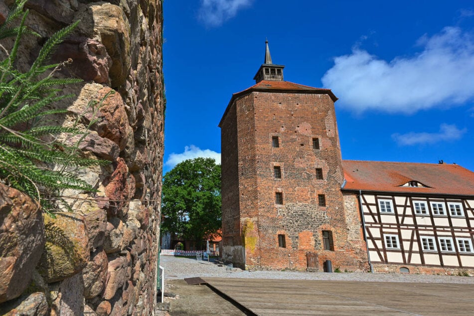 Die Burg Beeskow wurde erstmals im Jahr 1316 urkundlich erwähnt.