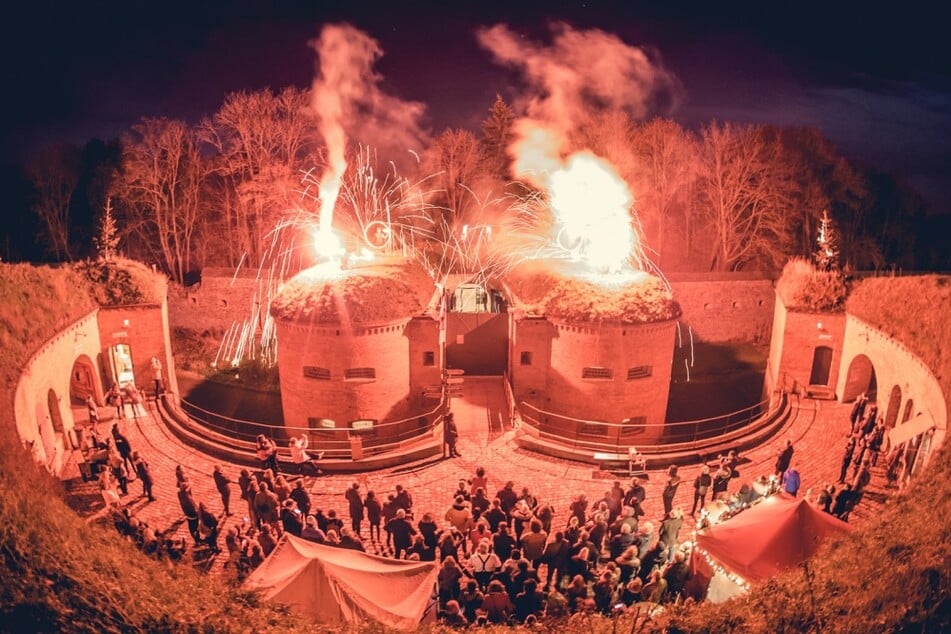 Kerzenschein, regionales Handwerk und ein Tattoo dazu: Das bietet Magdeburg am Samstag