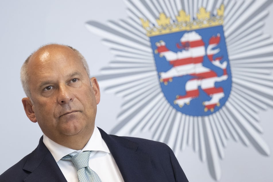 Hessens Innenminister Roman Poseck (56, CDU) sieht eine Gefahr der Unterwanderung des Protestes durch Linksextremisten.