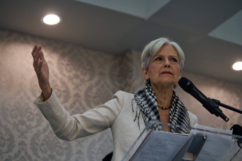 Green Party presidential nominee Dr. Jill Stein has pledged to stop the shipment of weapons to Israel on Day 1 in office.