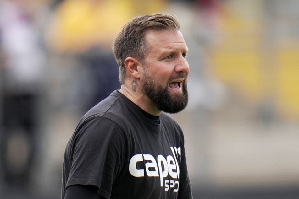 Aachen-Coach Heiner Backhaus (42) muss wohl vorerst auf seinen Stammkeeper verzichten.