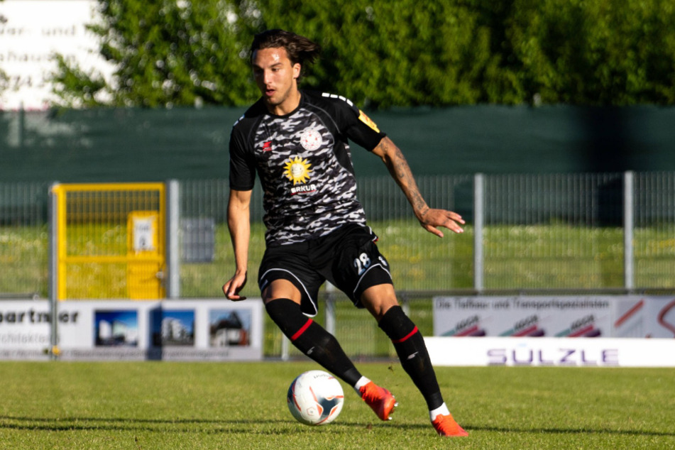 Nino Miotke (24) wechselte erst im Sommer 2021 vom FC Rot-Weiß Koblenz zum TSV Steinbach Haiger.