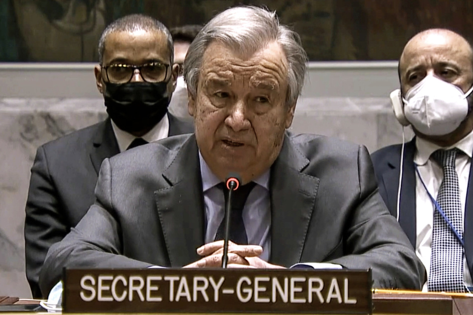 Generalsekretär Antonio Guterres (72) ergreift während einer Dringlichkeitssitzung des UN-Sicherheitsrats zur Ukraine das Wort.