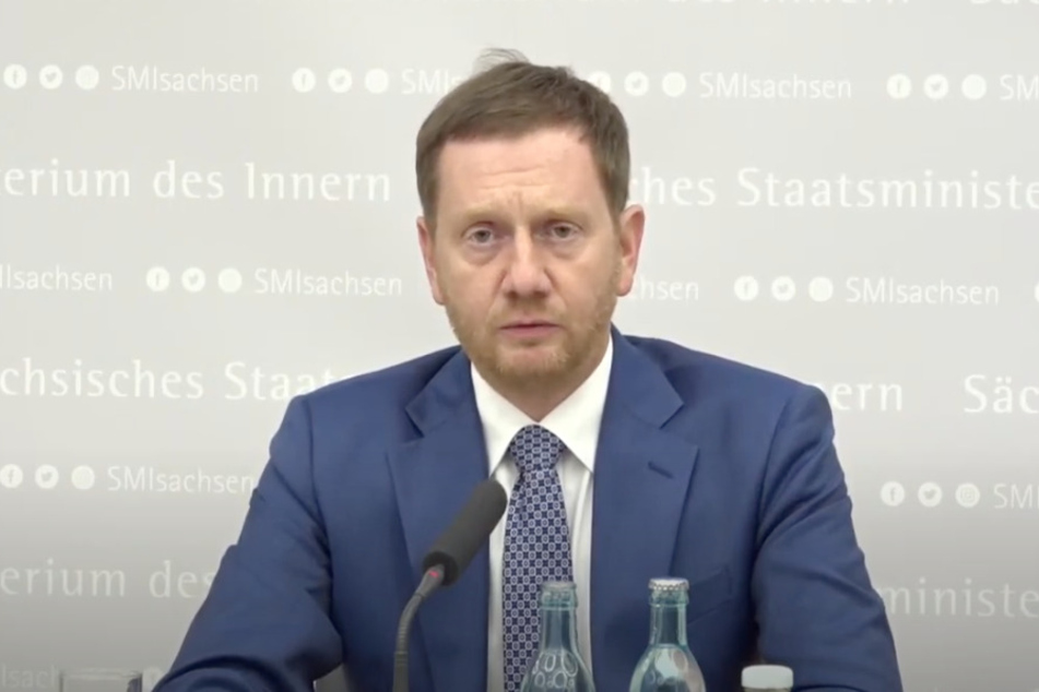 Sachsens Ministerpräsident Michael Kretschmer (45, CDU) kritisiert die "Querdenker"-Demo.